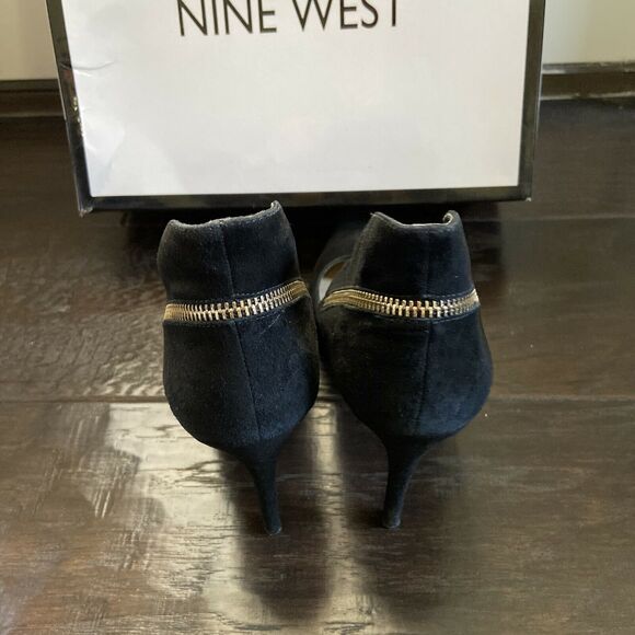 Nine West Women's Felycia Black Suede Pointed Toe Heel Zipper Detail 9.5 - Picture 3 of 9